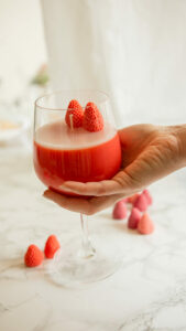 Read more about the article Lav din egen “jordbær-dessert” lys